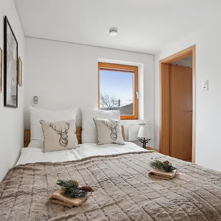 Joy - Idyllische Bergsicht Apartment