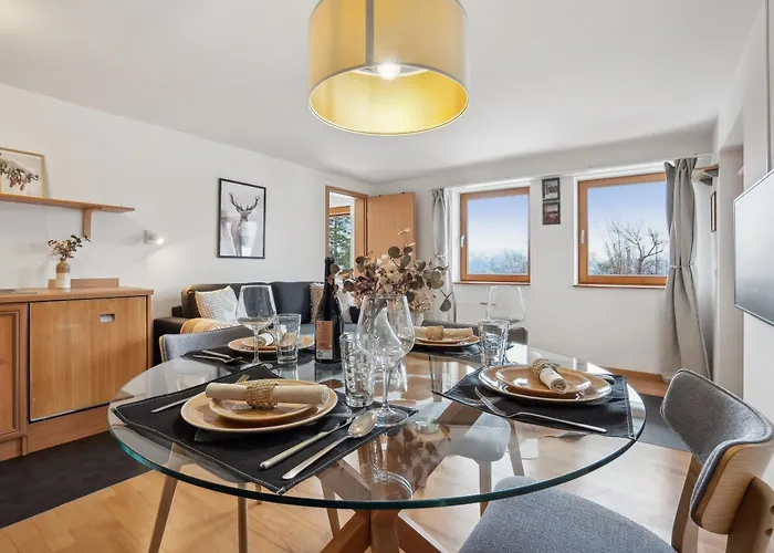 Joy - Idyllische Bergsicht Appartement Flums