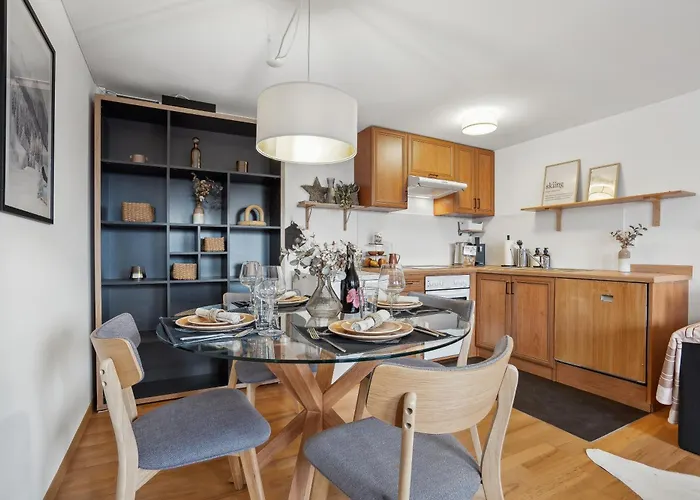 Joy - Idyllische Bergsicht